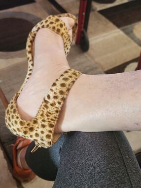 Shoe Republic LA $12